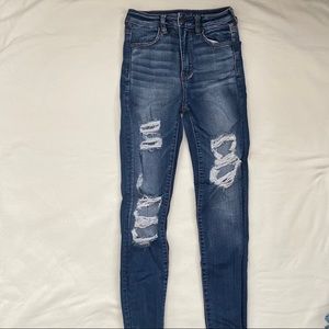 American Eagle Super Stretch High-rise jeans dark wash with rips